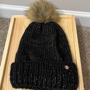 Black and Gold beanie